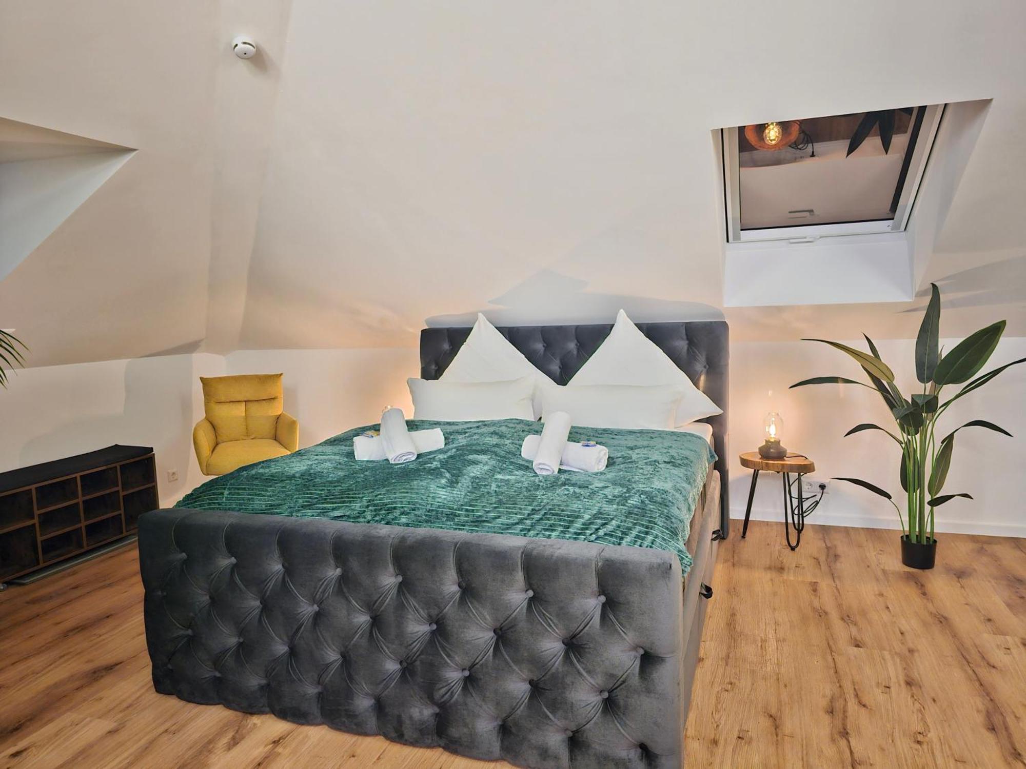 Design-Penthouse I 90Qm I Europapark 20 Min I Boxspring I Nespresso I Parking Daire Lahr  Dış mekan fotoğraf